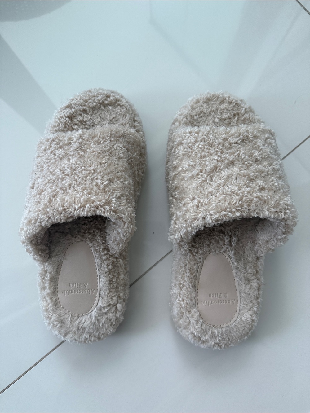 A&F Platform Slippers - Picture 2 of 5